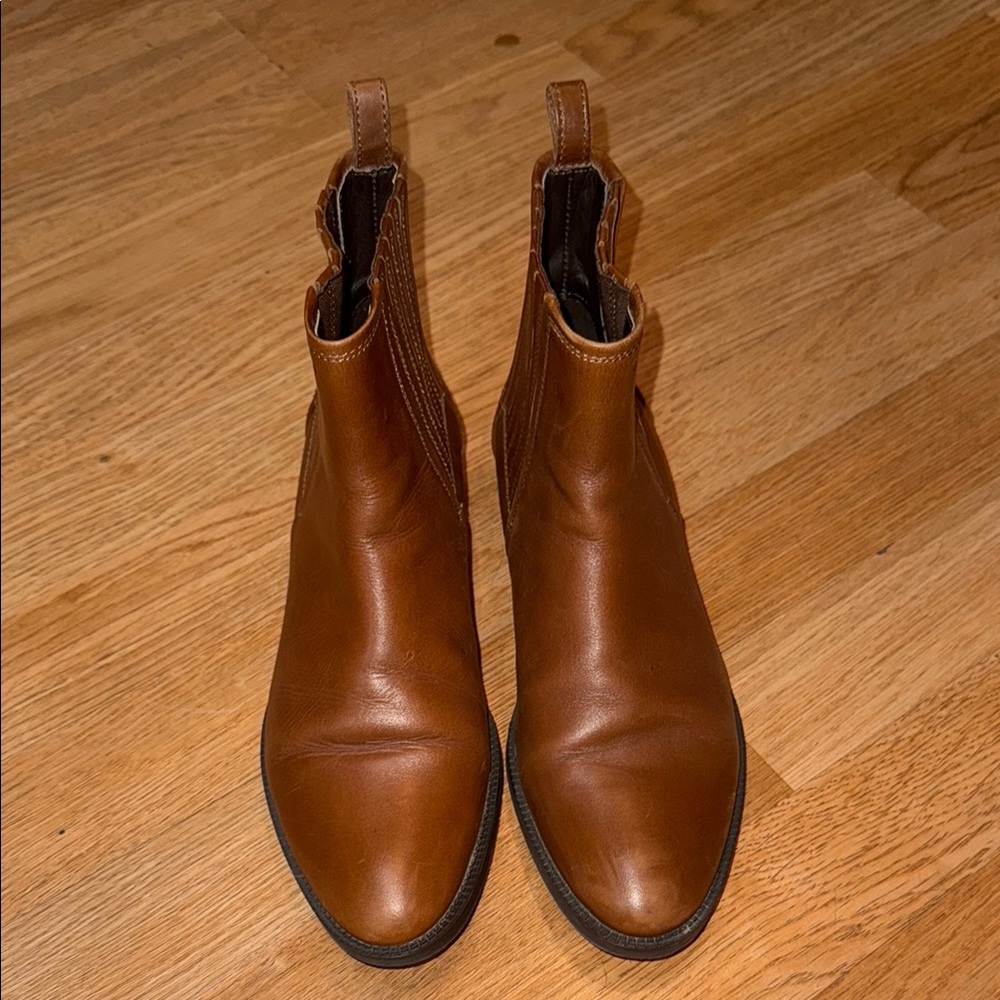 Geox Brown Ankle Boots with Elastic Panels